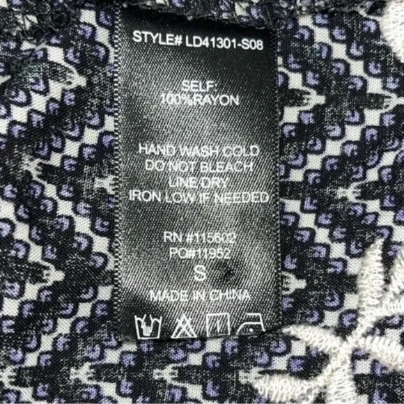 Lush | New Boho Embroidered Floral Chevron V-Neck Long Sleeve Dress, Small - Picture 6 of 7